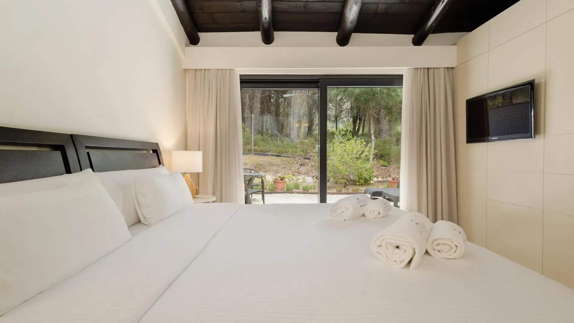 **** Hotel Shanti Som Monda Espanha